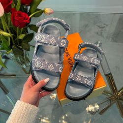 Louis Vuitton Sandals- Size 7 