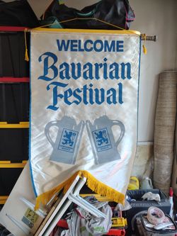 Vintage Lowenbrau Beer Flag