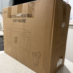 Heated Cat House NEW 