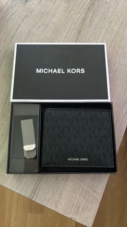 Men’s Michael Kors wallet