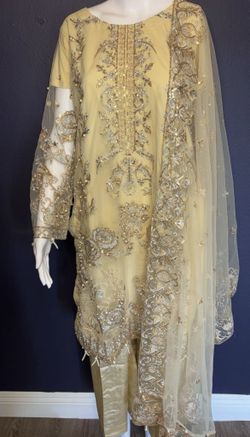 Pakistani Dress 3-Piece Set Size 2 Large And 1 Extra Large Embroidered