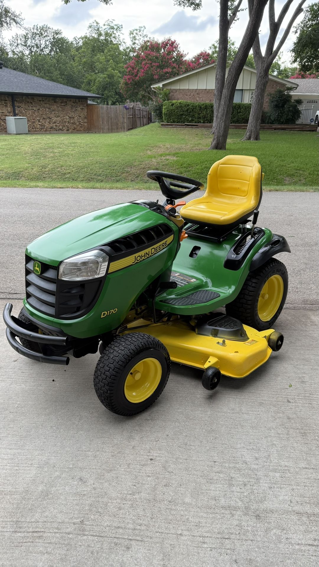 John Deere D170 26 Hp /54”/ Hydrostatic/kubota/toro Timecutter/Big Dog /Ariens Apex/ Cub Cadet/ Hustler