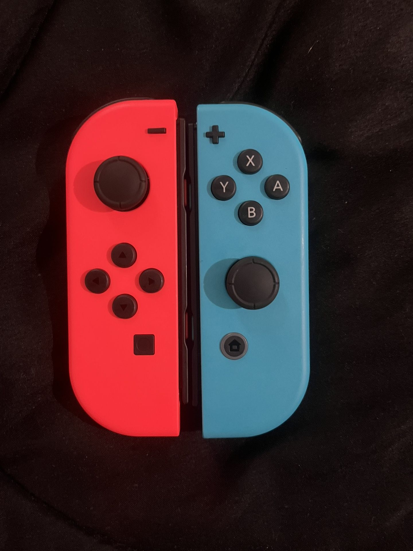 Nintendo Switch Joy Con Blue/Red
