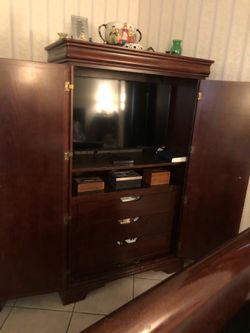 Armoire