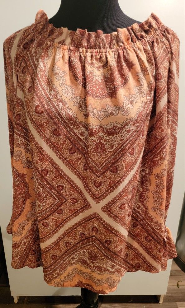 Belle + Sky Pink Paisley Blouse with a Ruffle Elastic Collar and Bell Cuffs Size Large