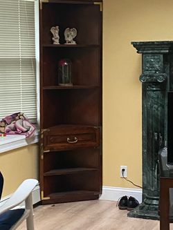 Shelf’s and mirror