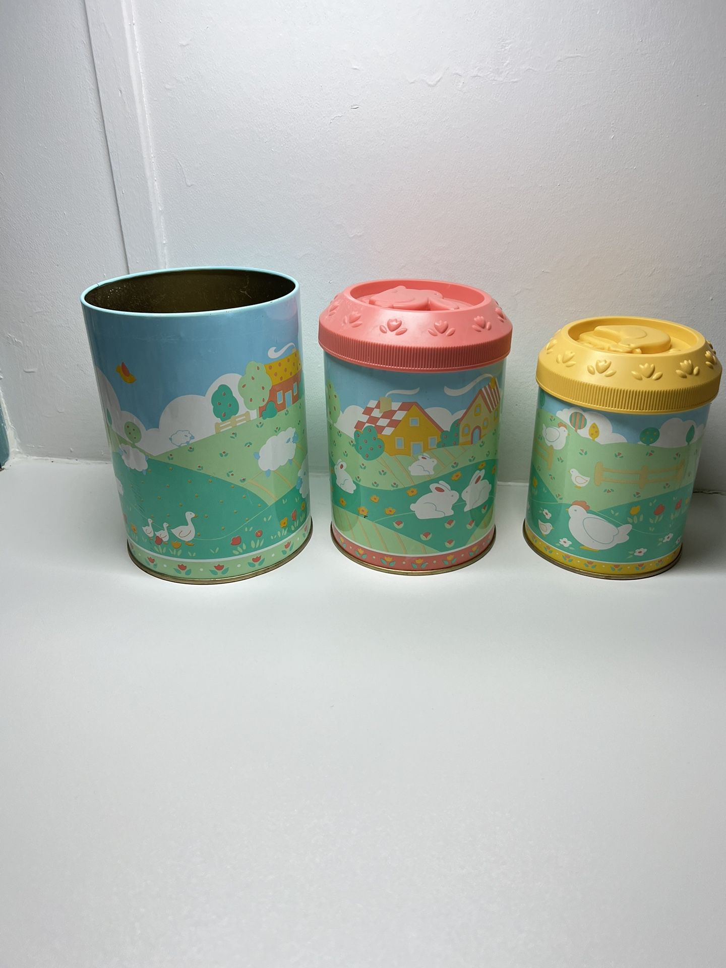 Vintage Avon Country Calico Metal Nesting Canisters Gift Collection  The covers