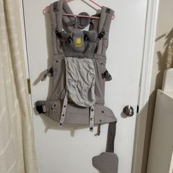 LÍLLÉbaby Complete All Seasons Ergonomic 6-in-1 Baby Carrier