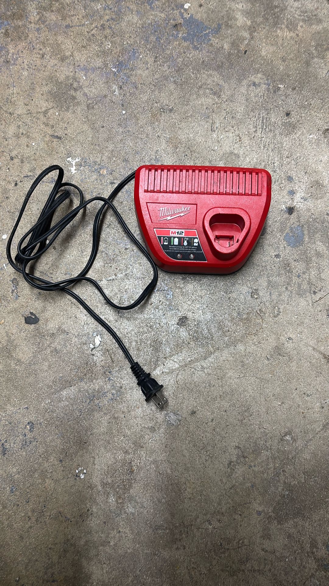 Milwaukee Small Battery Charger