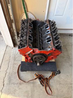 Chevy Small Block Engine Long Block – 2 Bolt Main – Rebuildable
