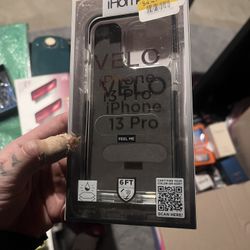 iPhone Cases & Protective Screens 