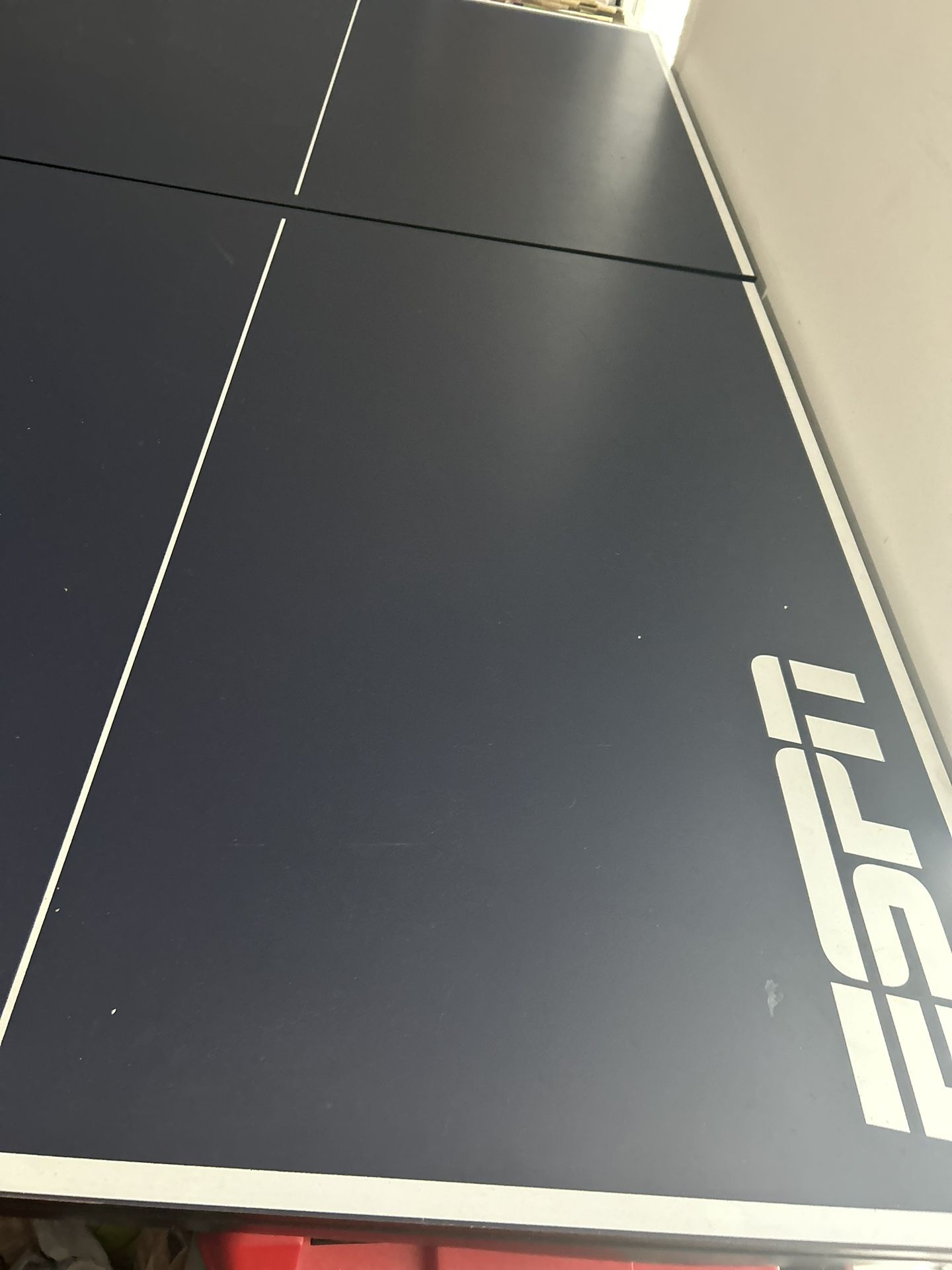 GAME Ping Pong Table.