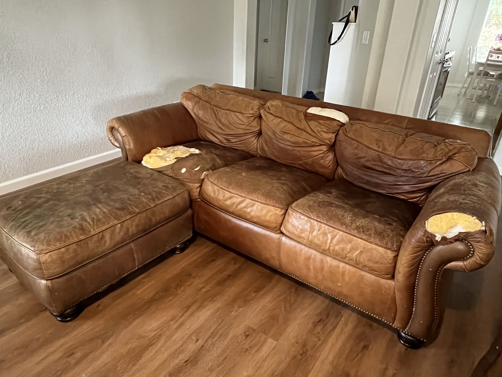 Sofa set