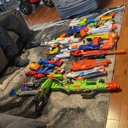 25  Like New Nerf Blasters