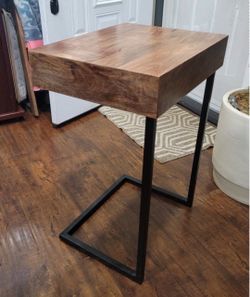 Laptop Table with Shelf