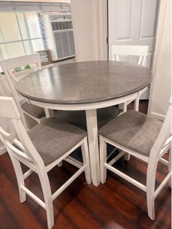 Dinning Table Round