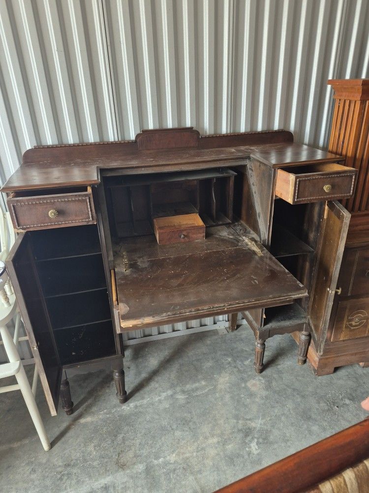 1920 SLANT FRONT FEDERAL SECRETARY WRITING DESK