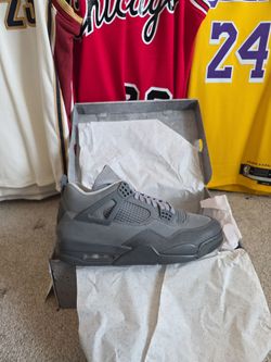 Jordan 4 Paris Olympics Wet Cement size 10.5