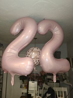 22 HAPPY BIRTHDAY BALLOONS...BRAND NEW ONLY USED 1s..