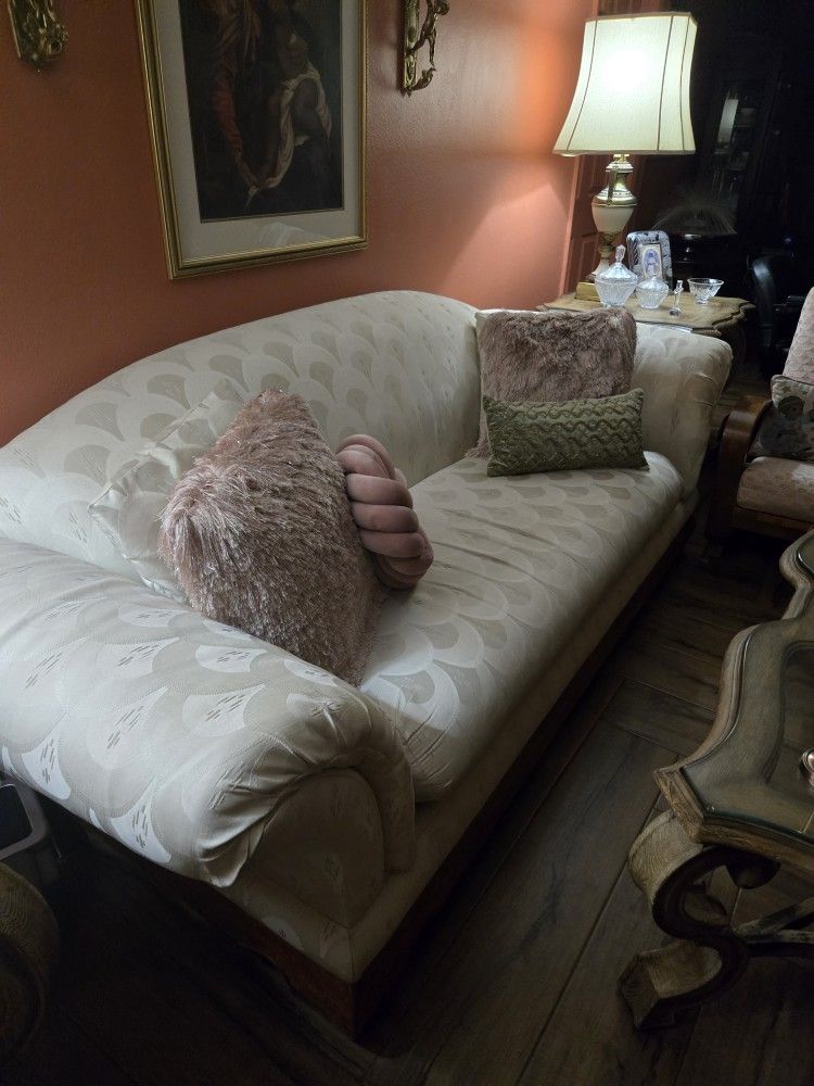 Sofa & Chair