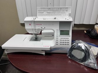 Máquina de coser Singer 9960