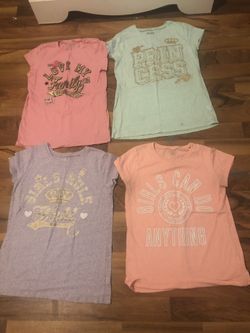 lot of children’s place graphic shirts size 10/12