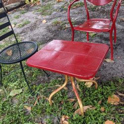 2 Metal Chairs And Metal Table