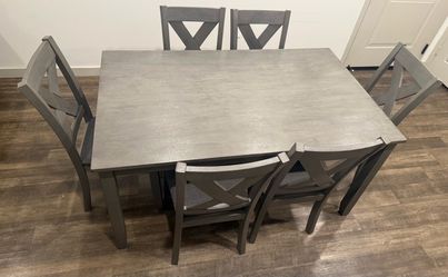 Dining Table & 6 Chairs (36"x60"x30" Tall)