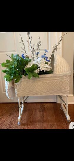 Vintage bassinet