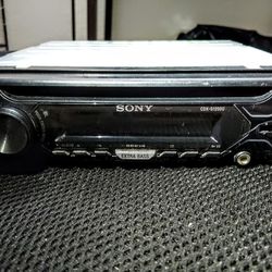 Sony CDX-G1200U Car Stereo w/ CD Player