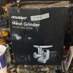 Meat grinder 