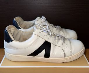 Size 8.5 Women’s MIA White Sneakers