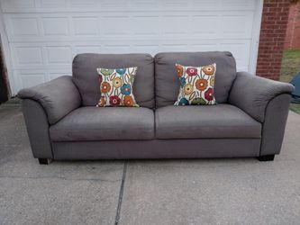 IKEA Couch (free delivery)