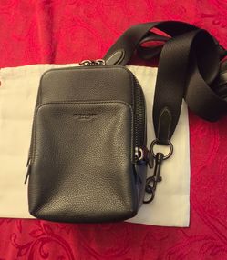 Coach Gotham sling pack crossbody