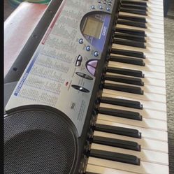 CASIO PIANO KEYBOARD 
