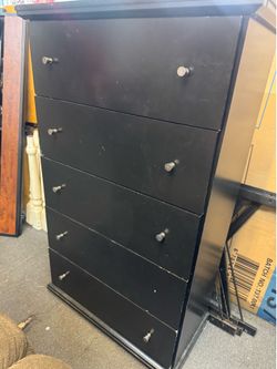 Dresser