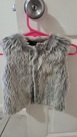 Fur vest