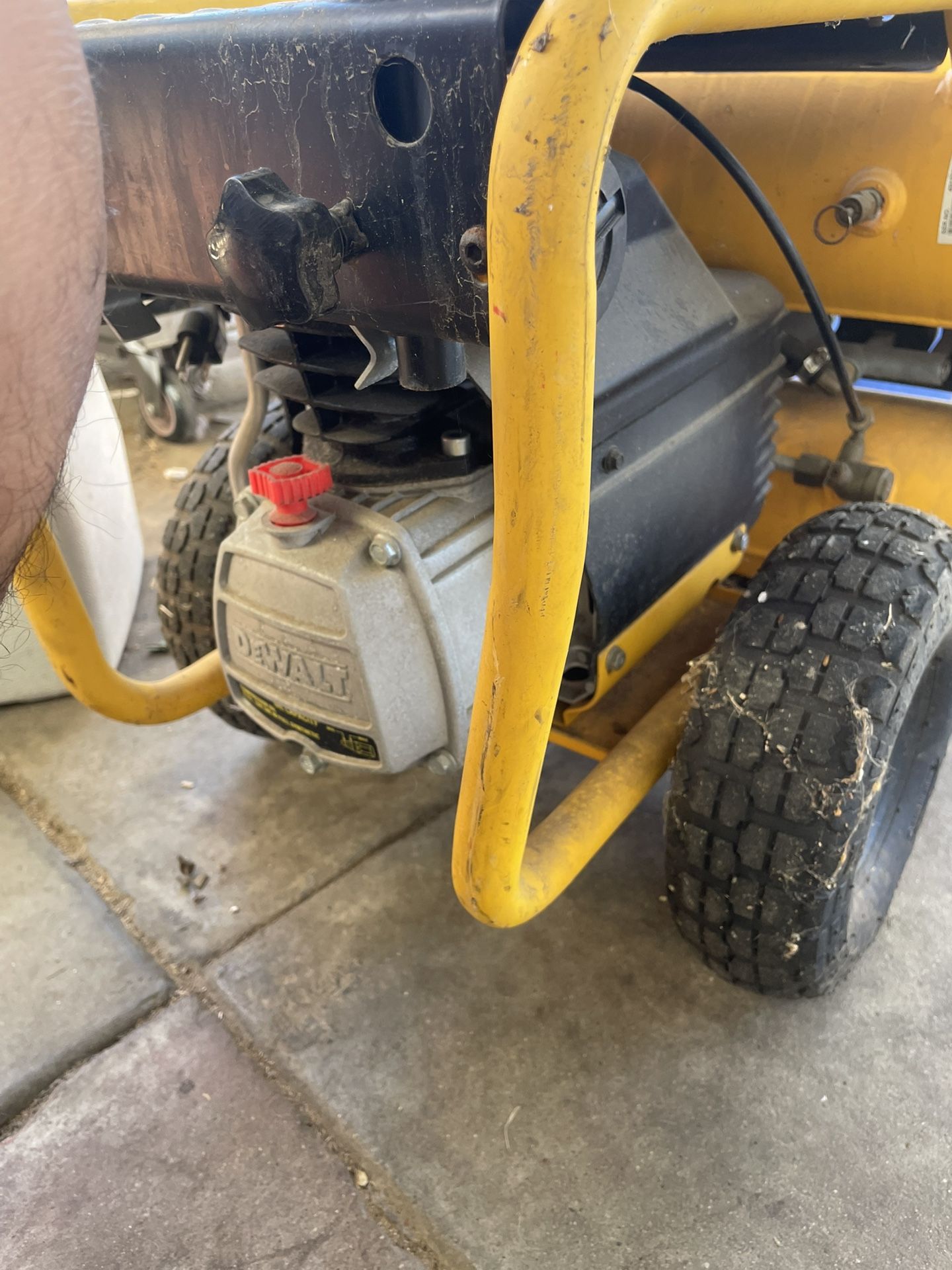 Dewalt Compressor 