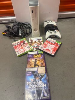 Xbox 360 (500GB)with Games Included