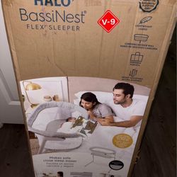 HALO Bassinet Flex Sleeper 