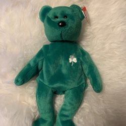 Ty Beanie Baby - Erin the Bear