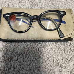 Vintage Glasses 