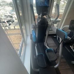 Precor AMT 885 Elliptical w/ Open-Stride (P82 TouchScreen) – Moving Homes — Huge Discount for Fast Sale — Like New – Can Deliver
