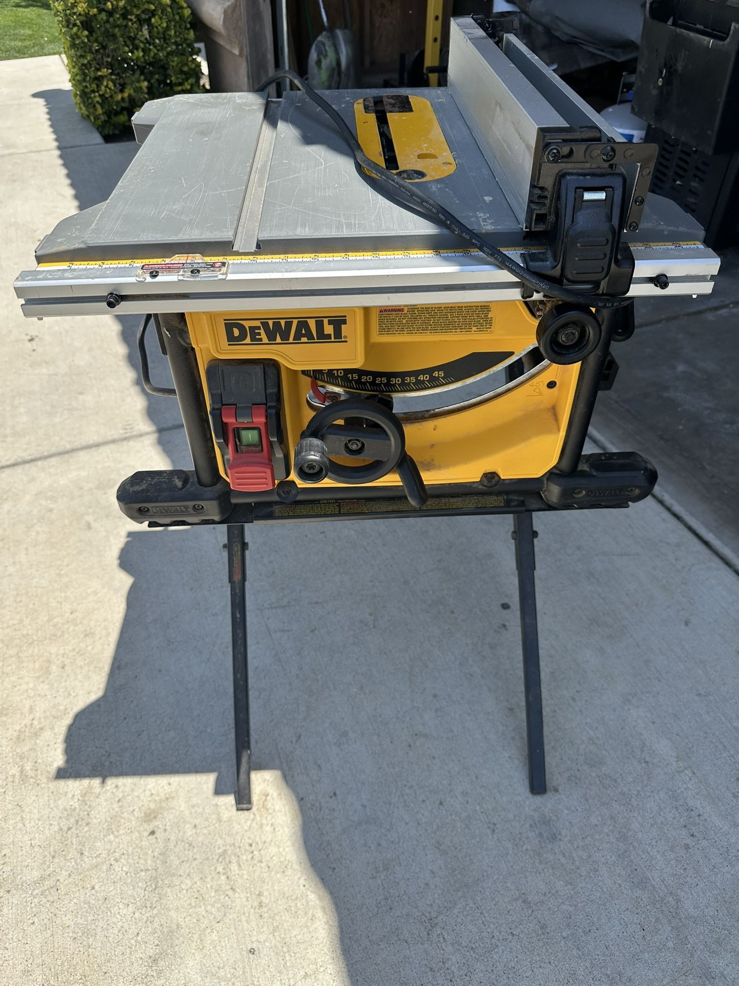 Dewalt Table Saw