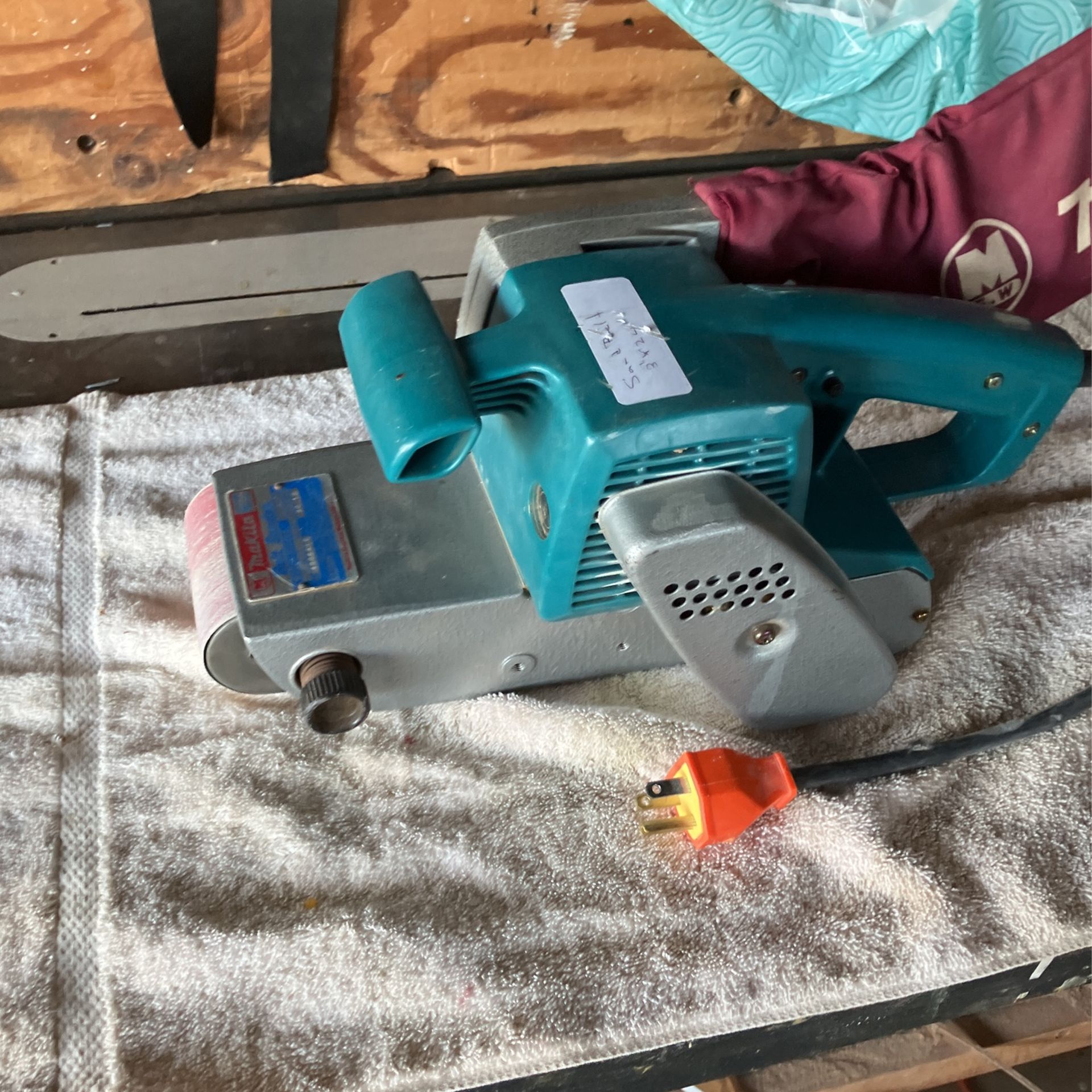 Makita Belt Sander