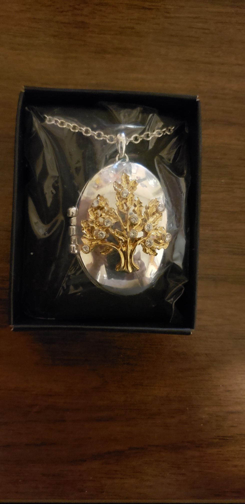 Avon locket