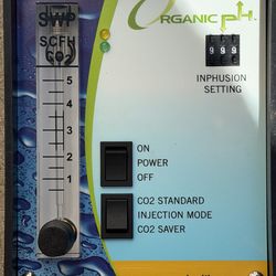 Poolsmith Organic pH and four 50# co2 cylinders