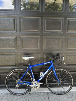 Tomiimaso Tiempo Road Bike