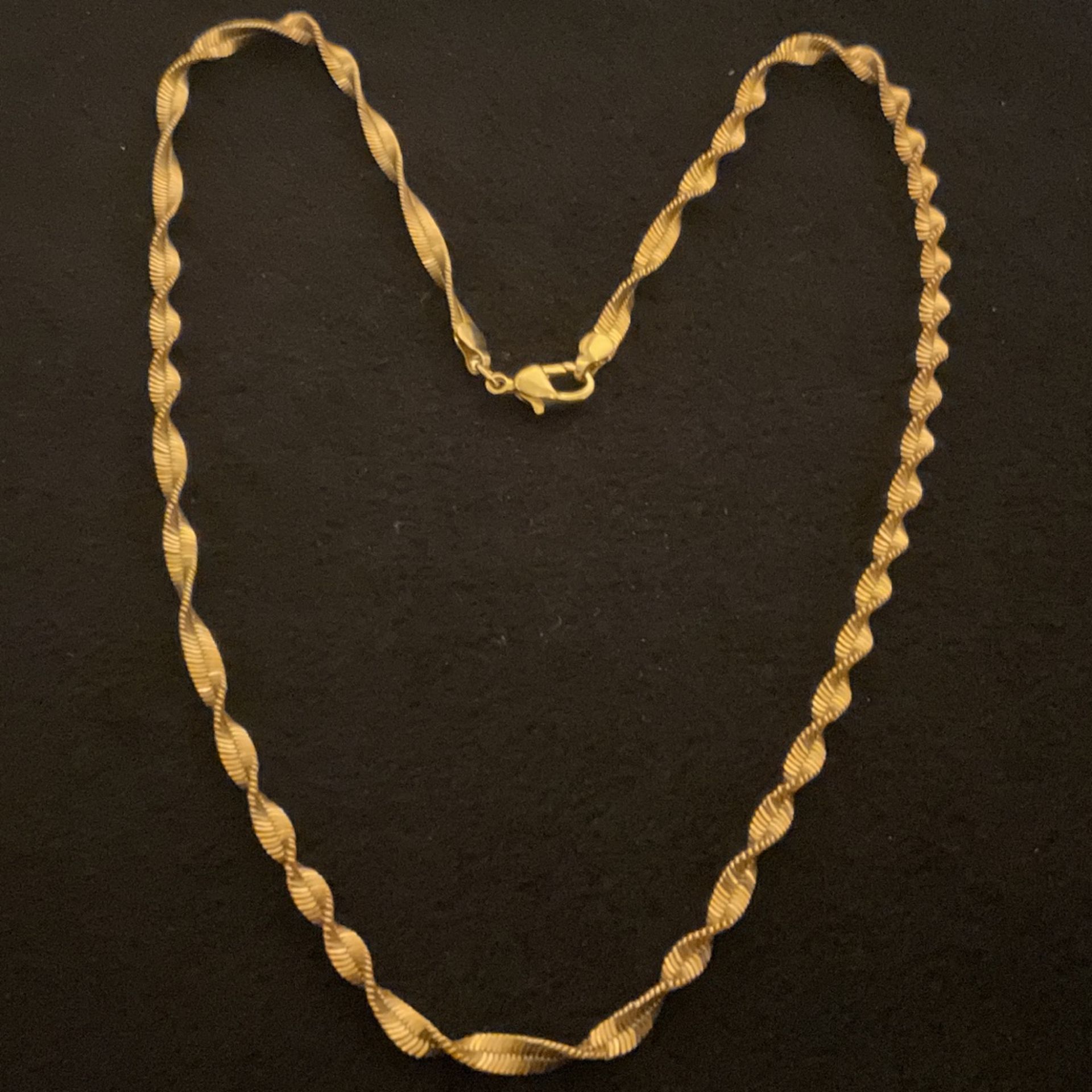 18” Gold Plated Twisted Herringbone