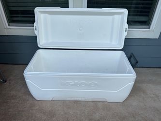 Igloo cooler